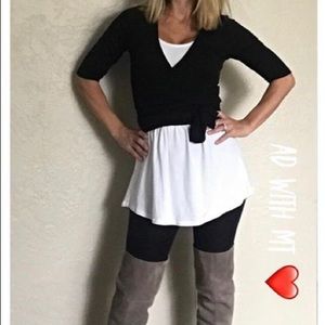 Agnes & Dora Wrap top